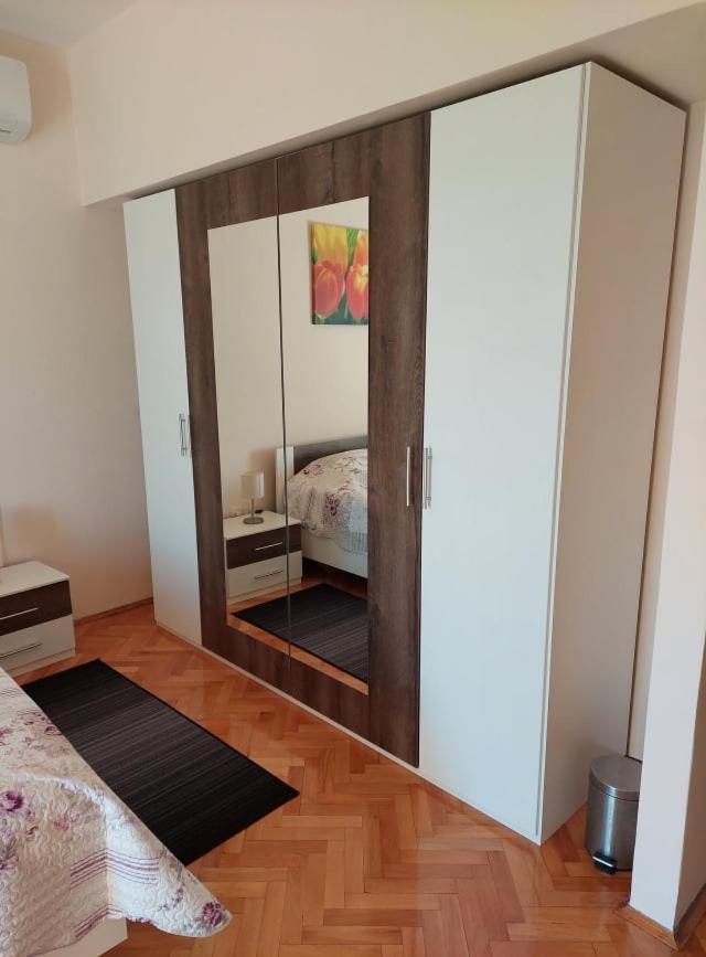 Apartament Rubin Ika Zewnętrze zdjęcie